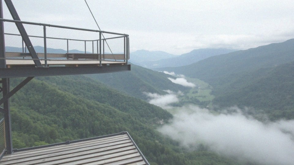 Dlaczego skok na bungee może być ekscytującym doświadczeniem na randce?