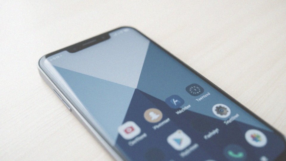 Jak można dostosować ekran główny Androida?