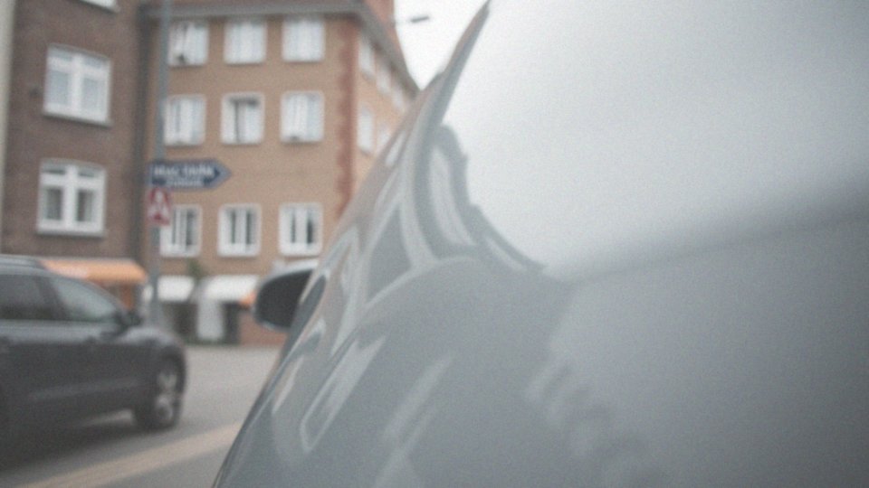 Jak zgłoszenie szkody wpływa na system zniżek AC?
